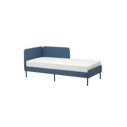 Modern ágy és kanapé egyben. Minden oldala kárpitozott középkék, 90x200 cm-es matrac való bele.