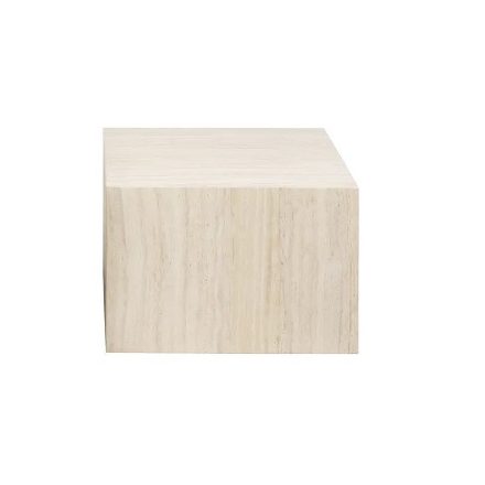 Modern világos fa erezetű kocka dohányzóasztal. Magasság: 35cm Hosszúság: 50 cm Szélesség: 50 cm